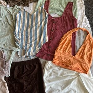 Reseller bundle, 5lbs clothing, many items